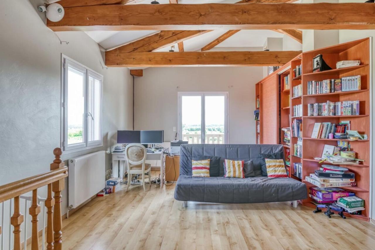 Family Villa At 1H15 From Lyon Precieux Εξωτερικό φωτογραφία
